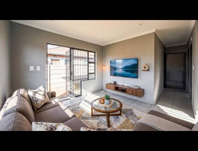 3 BEDROOM HOUSE FOR SALE IN ANDEON